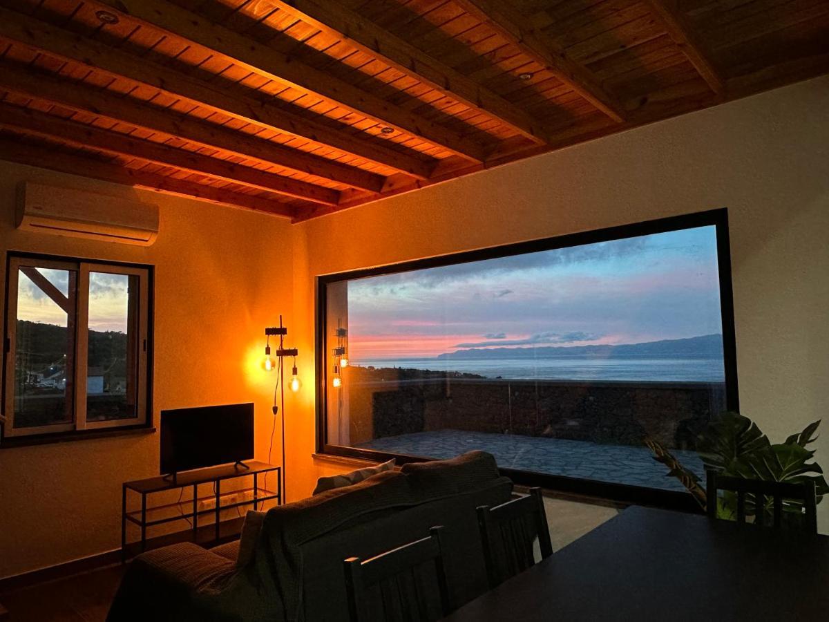 Holiday home Adega Do Cachalote *