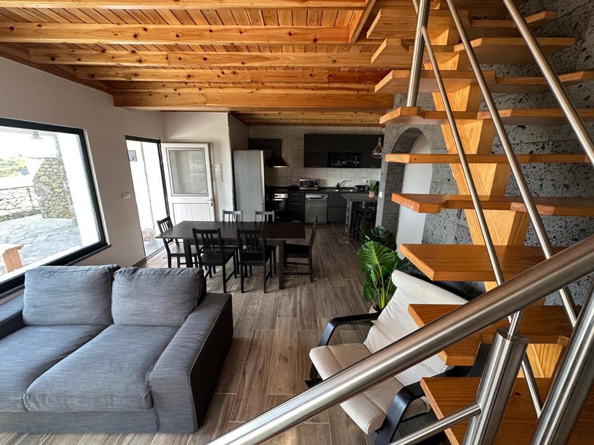 Holiday home Adega Do Cachalote