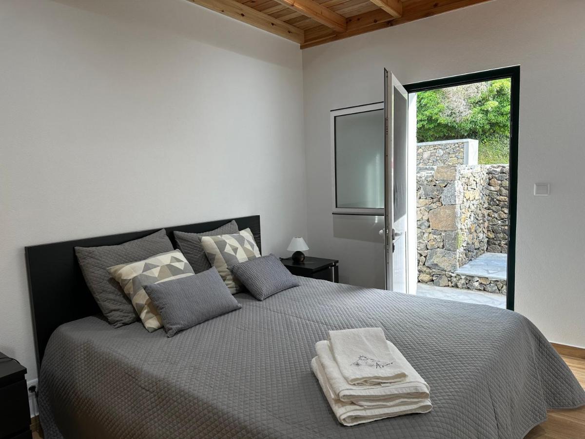 Adega Do Cachalote Holiday home *